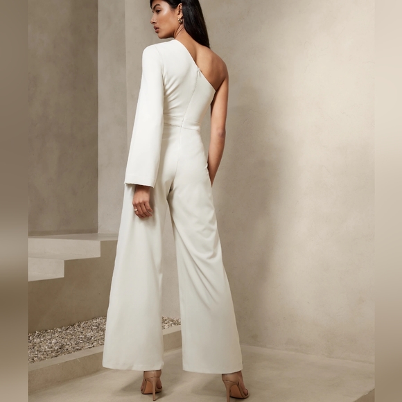 NWT BANANA REPUBLIC | Crepe One-Shoulder Jumpsuit - Picture 4 of 7